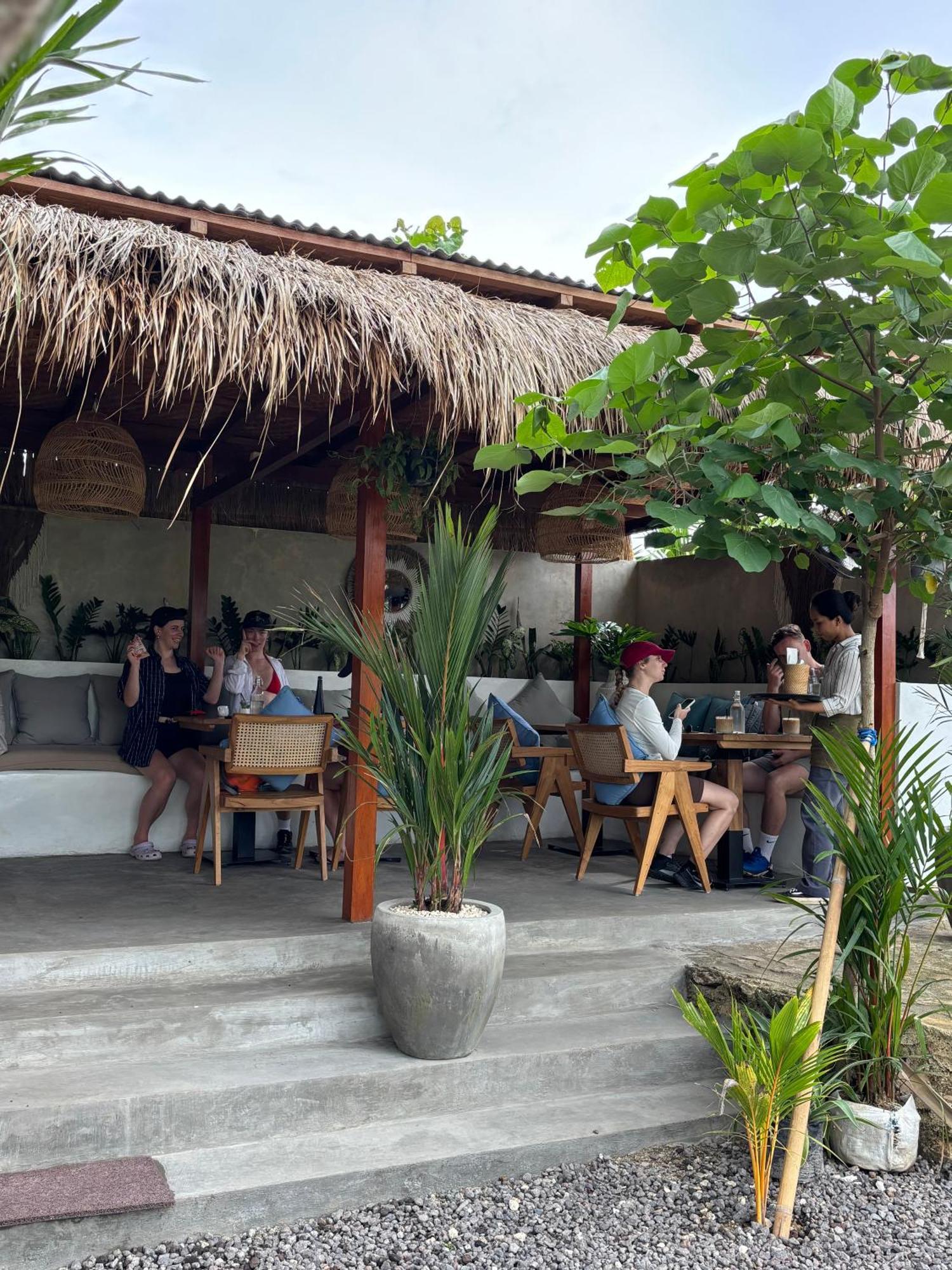 Kaje Cottage & Restaurant Tanglad Eksteriør billede